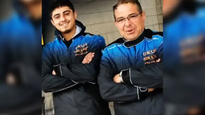 Yalova'da TIR yıkarken elektrik akımına kapıldıkları değerlendirilen baba ile oğlu hayatını kaybetti