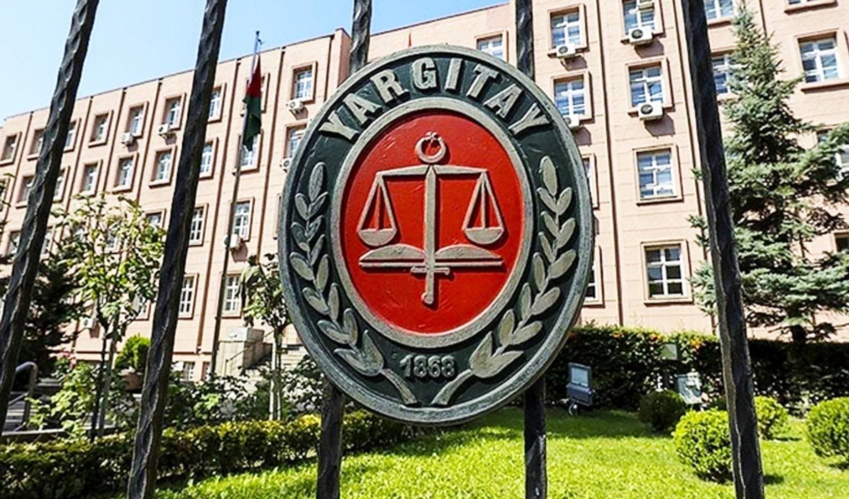 Yargıtay'dan emsal karar: Cimrilik boşanma ve tazminat nedeni sayıldı