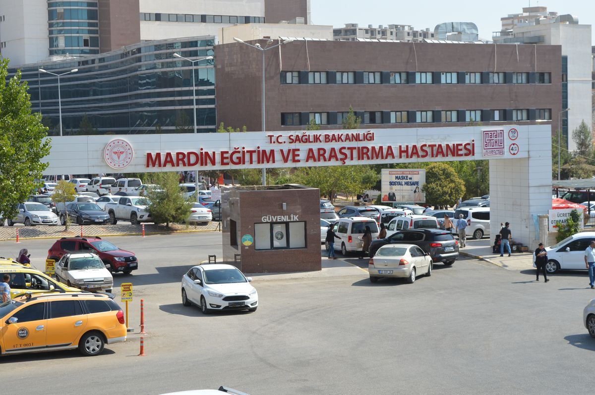 Mardin'de inşaatın 12'nci katından düşen işçi öldü