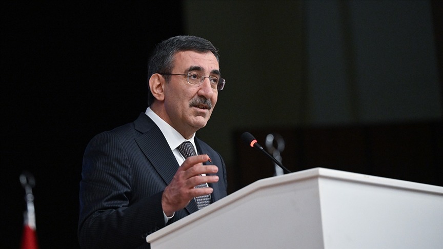 Memur ve emekliye ek zam var mı? Cumhurbaşkanı Yardımcısı Yılmaz'dan açıklama
