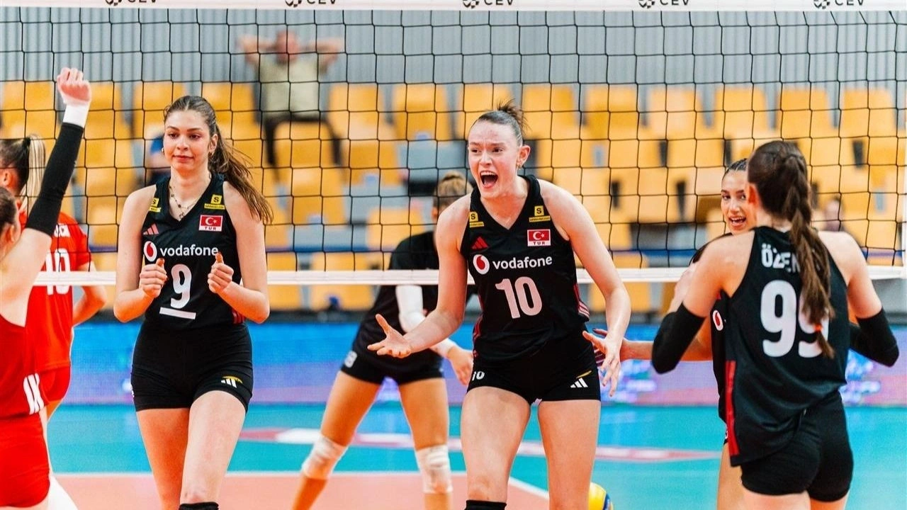 10 numara terminatör! Boyu 1.96 yaşı 16: Sayı makinesi yine ezdi geçti