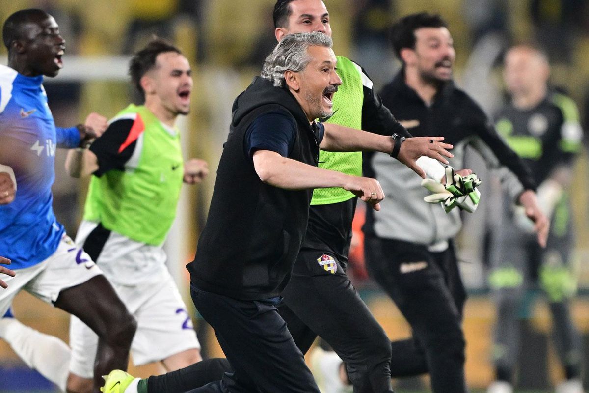 Tarih yazdığı Eyüpspor'dan gönderilmişti! 24 saat dolmadan yeni takımı belli oldu