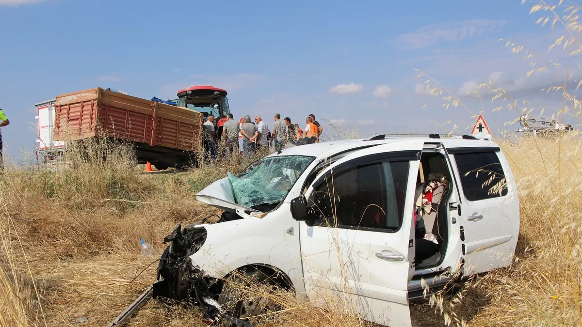 Amasya'da cenaze dönüşü facia: Bir aile yok oldu! 3 ölü, 3 yaralı
