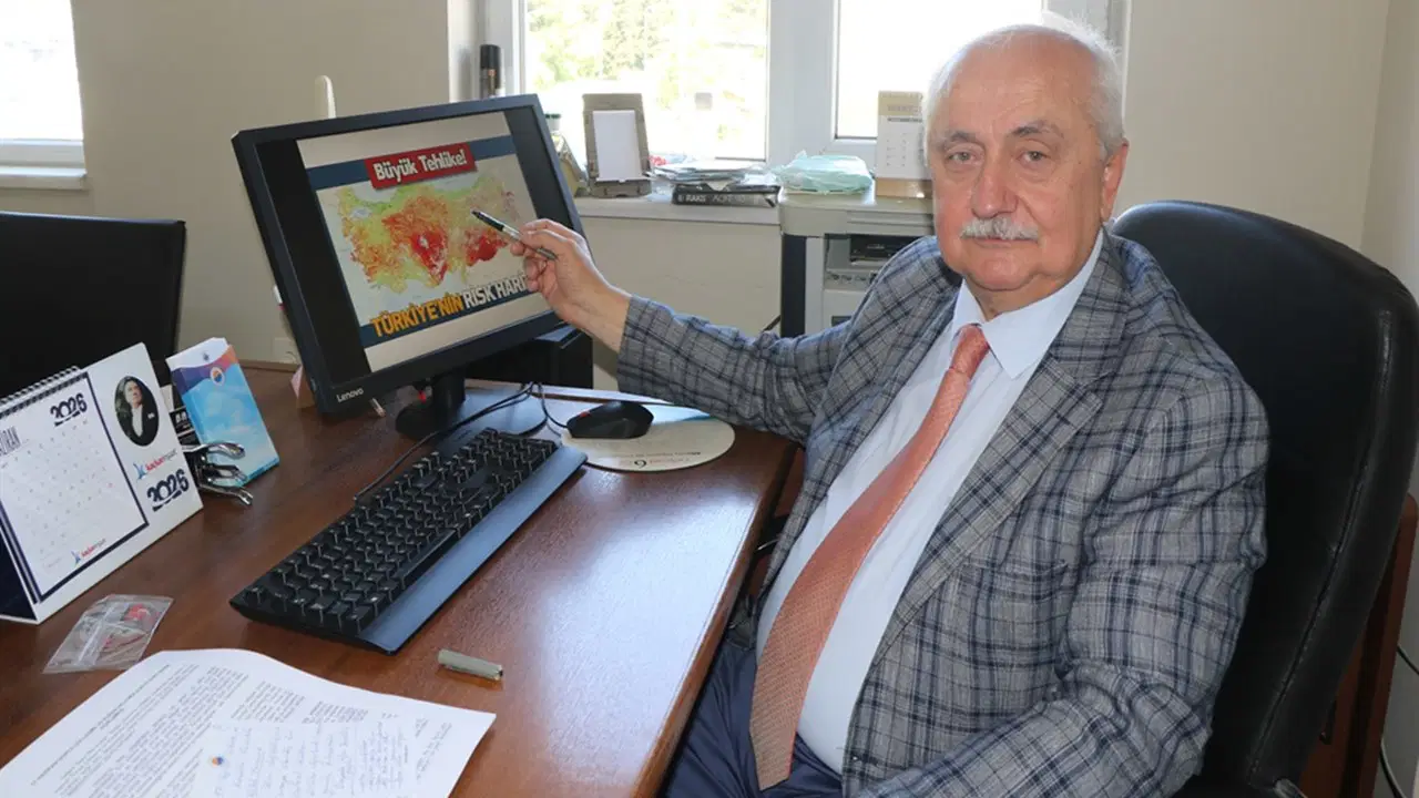Prof. Dr. Demir'den önemli 'iklim' uyarısı: 'Son 6 aydaki yağışlar yanıltmasın, kuraklık ve sel riski sürüyor'