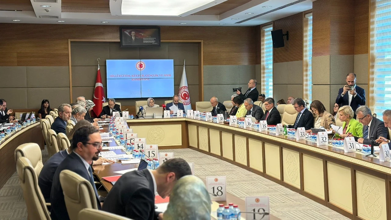 Öğrenci affı düzenlemesi için gözler Meclis komisyonununda