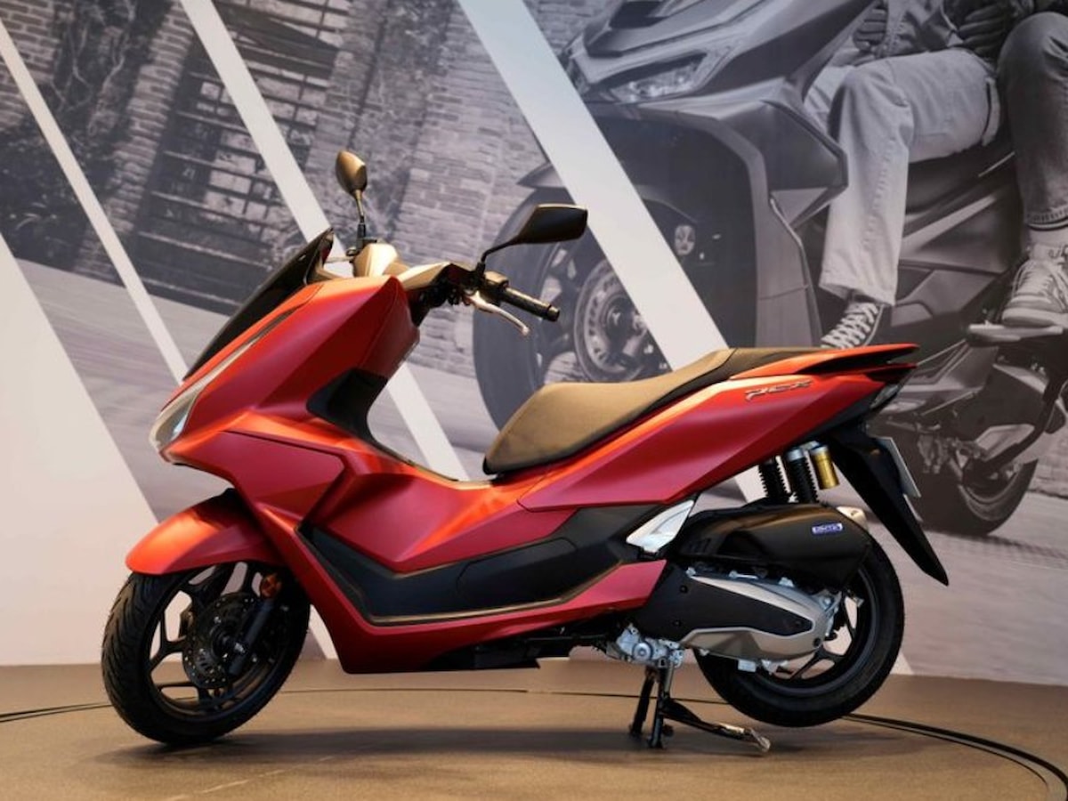 Honda'nın Türkiye'de ürettiği ilk motor: PCX125 satışa sunuldu