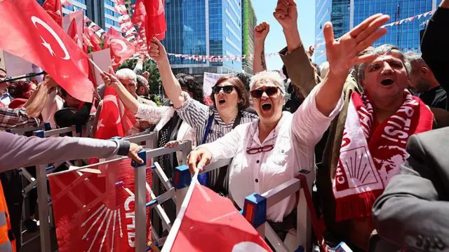 CHP'ye mutlak butlanın iptal başvurusu Yargıtay'a ulaştı