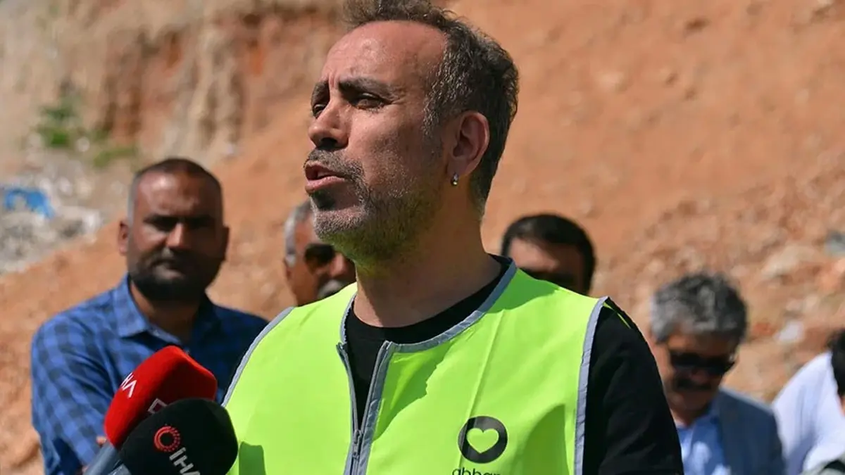 Haluk Levent Ahbap Genel Başkanlığı'nı bırakacağını duyurdu: "Mide kanaması geçirdim, sağlık sorunlarım var"