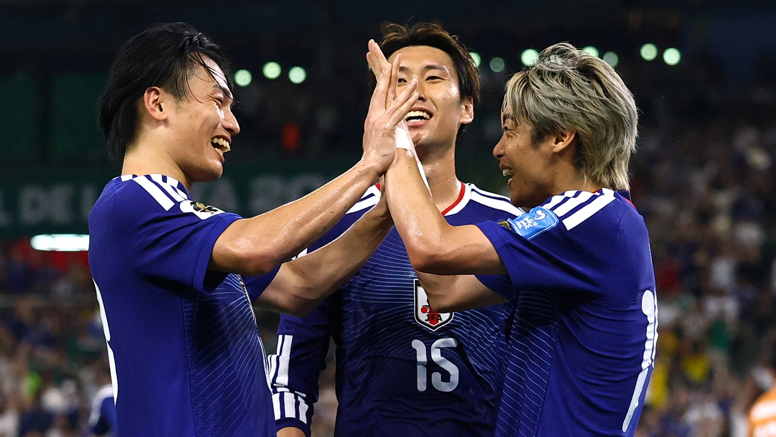 Japonya, Tunus'u ezdi geçti: 4 gollü galibiyet