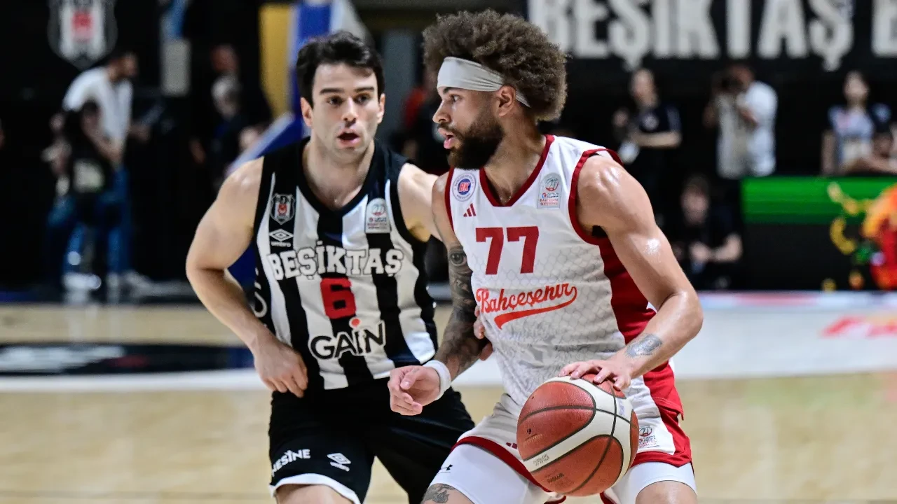 Bahçeşehir Koleji, Beşiktaş'ı 101-79 mağlup etti! Yarı final serisinde durum 1-1 oldu
