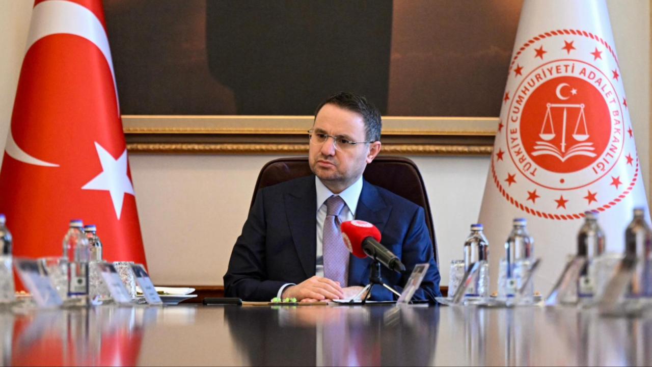 Bakan Gürlek'ten uyuşturucuyla mücadele vurgusu