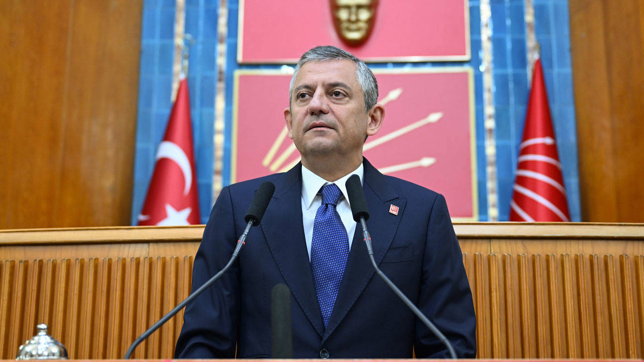 Özgür Özel'den 'mutlak butlan' yönetimine tepki: "Anlaşma diye kalbimizi istiyorlar"