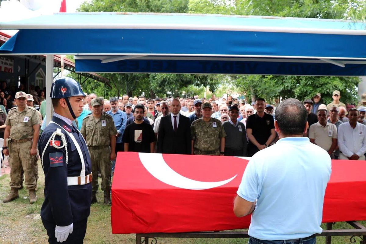 Van'da gazi olan Fırat son yolculuğuna uğurlandı