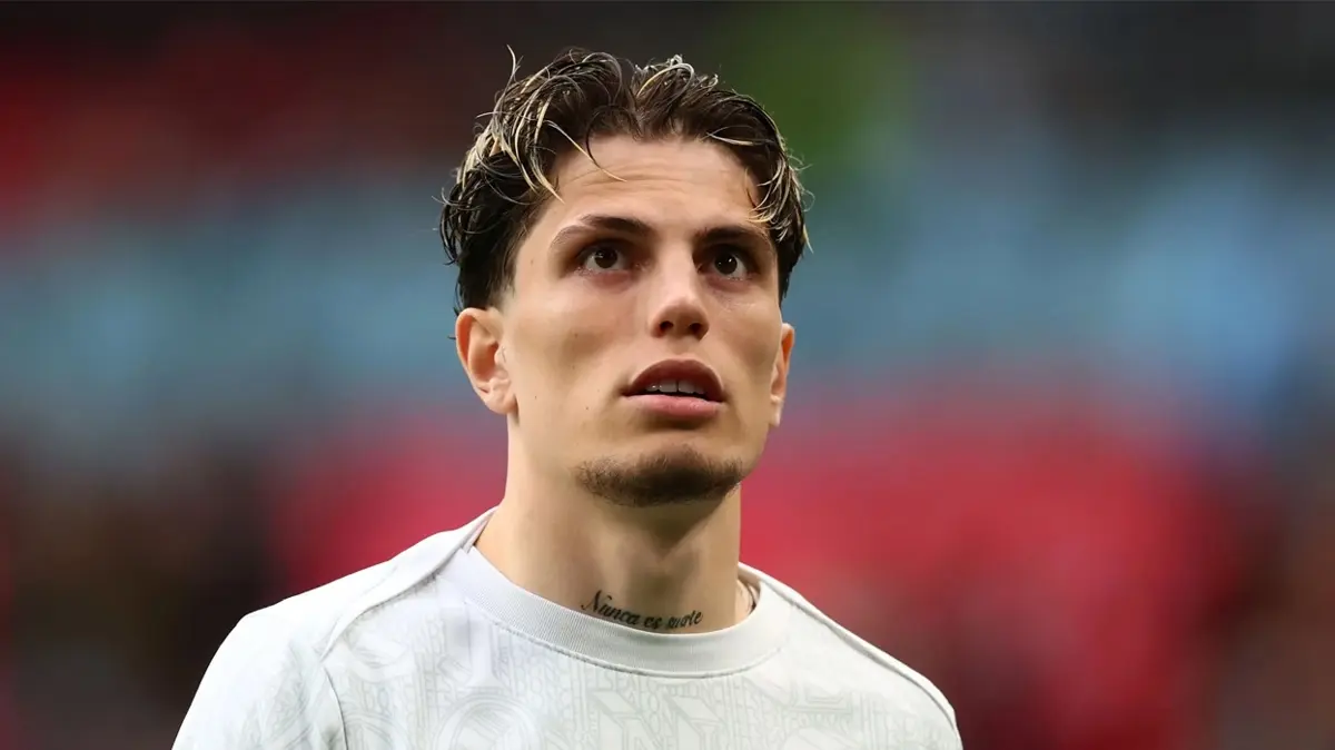 Alejandro Garnacho, Aston Villa yolunda