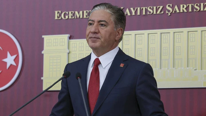 CHP'li Murat Emir'den yeni parti tartışmalarına ilişkin açıklama
