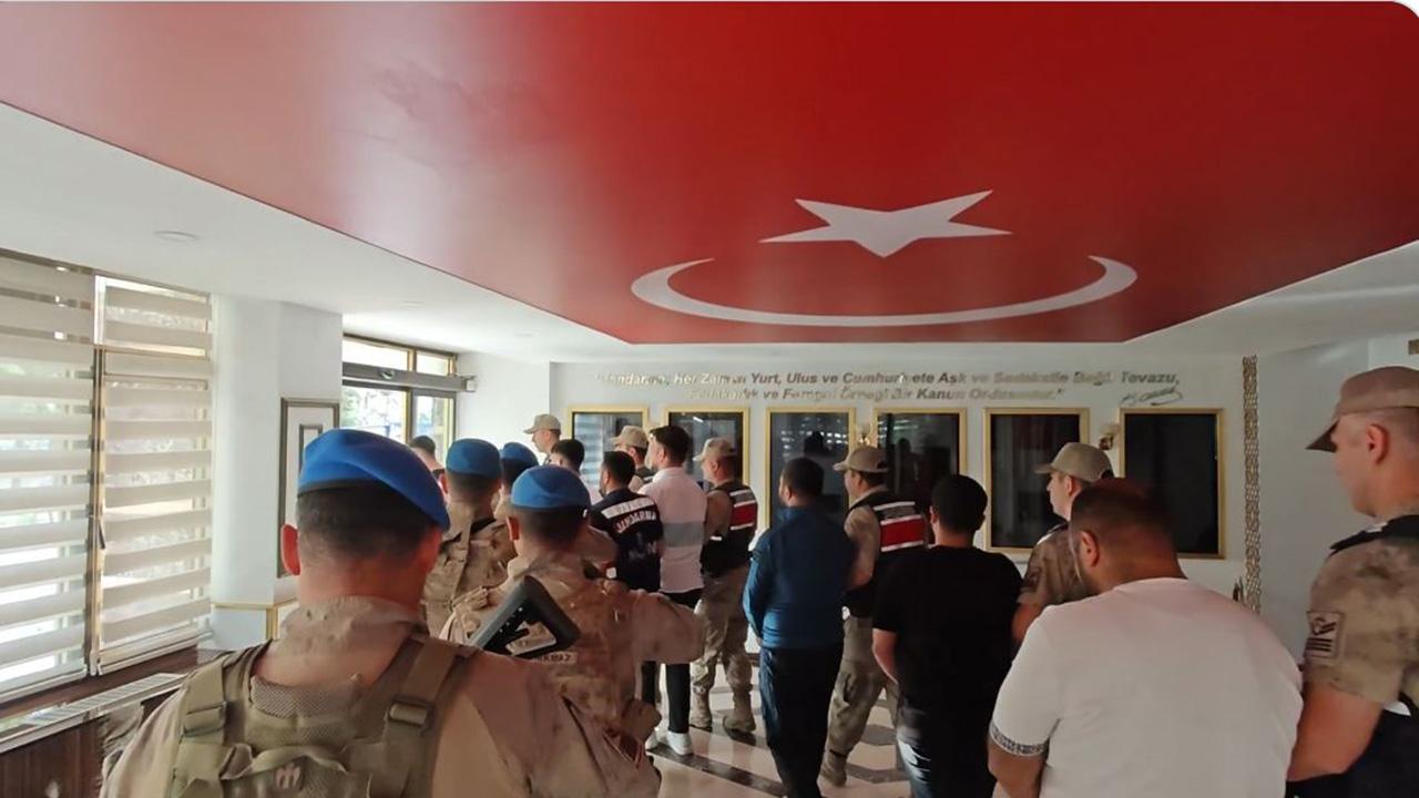 16 ilde organize suç örgütlerine yönelik operasyon: 228 gözaltı