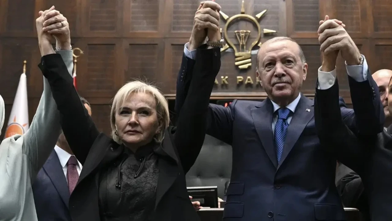 CHP'den AK Parti'ye geçmişti: Nimet Özdemir 'Mecbur kaldım' demiş…