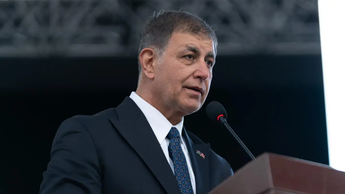 Önce Zeydan Karalar şimdi Cemil Tugay! Özel'in yeni partisine katılmayacak