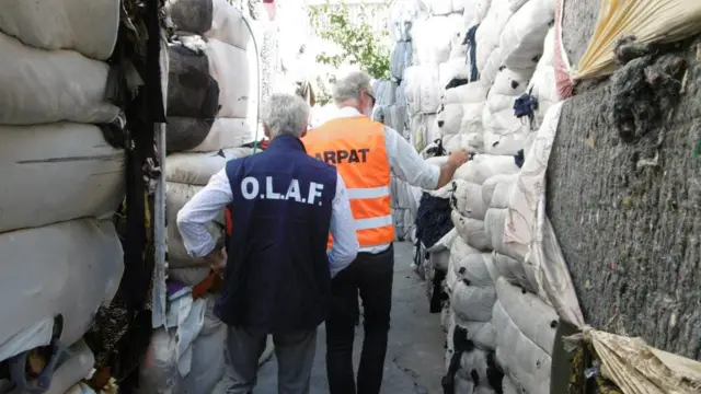 İtalya'dan kaçak gönderilen binlerce ton tekstil atığı Türkiye'de ele geçirildi