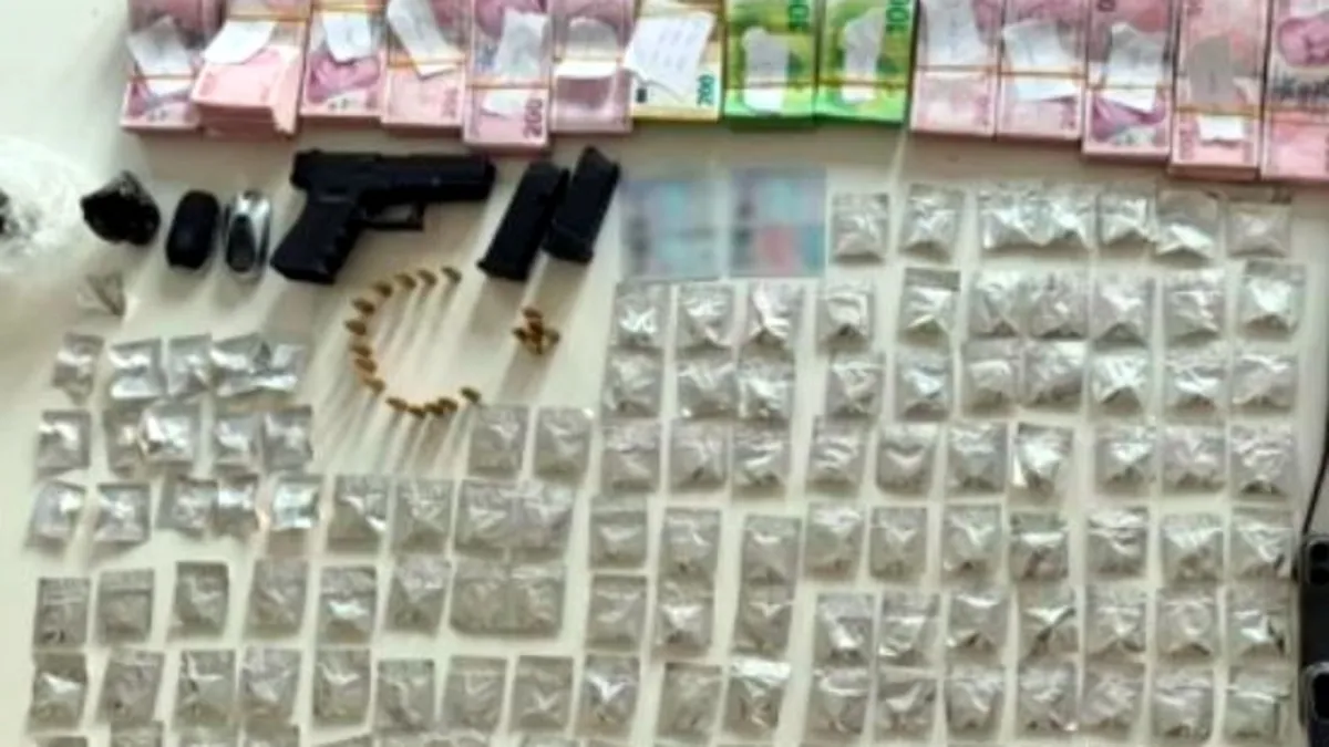 Bakırköy'de otomobilde uyuşturucu düzeneği! 4 şüpheli tutuklandı