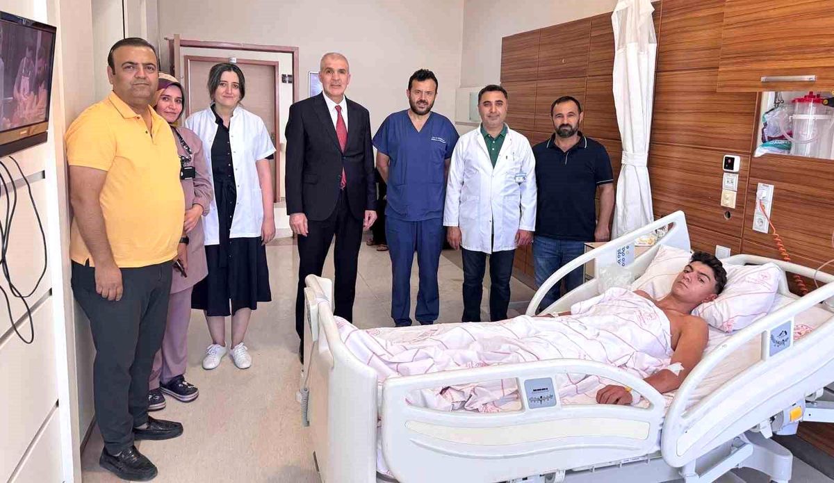 Adıyaman'da "Kunduracı Göğsü"ne kapalı yöntemle başarılı müdahale
