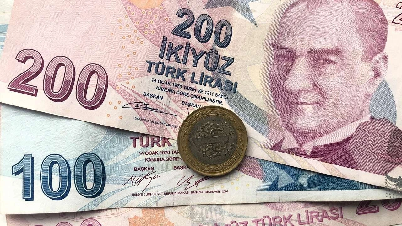 Merkez faizi neden sabit tuttu? Ekonomistler açıkladı