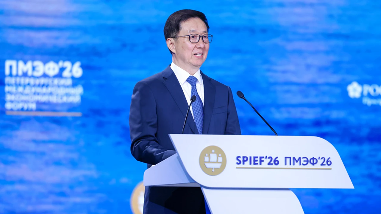 Çin'den SPIEF'te Küresel Yönetişim Girişimi çağrısı
