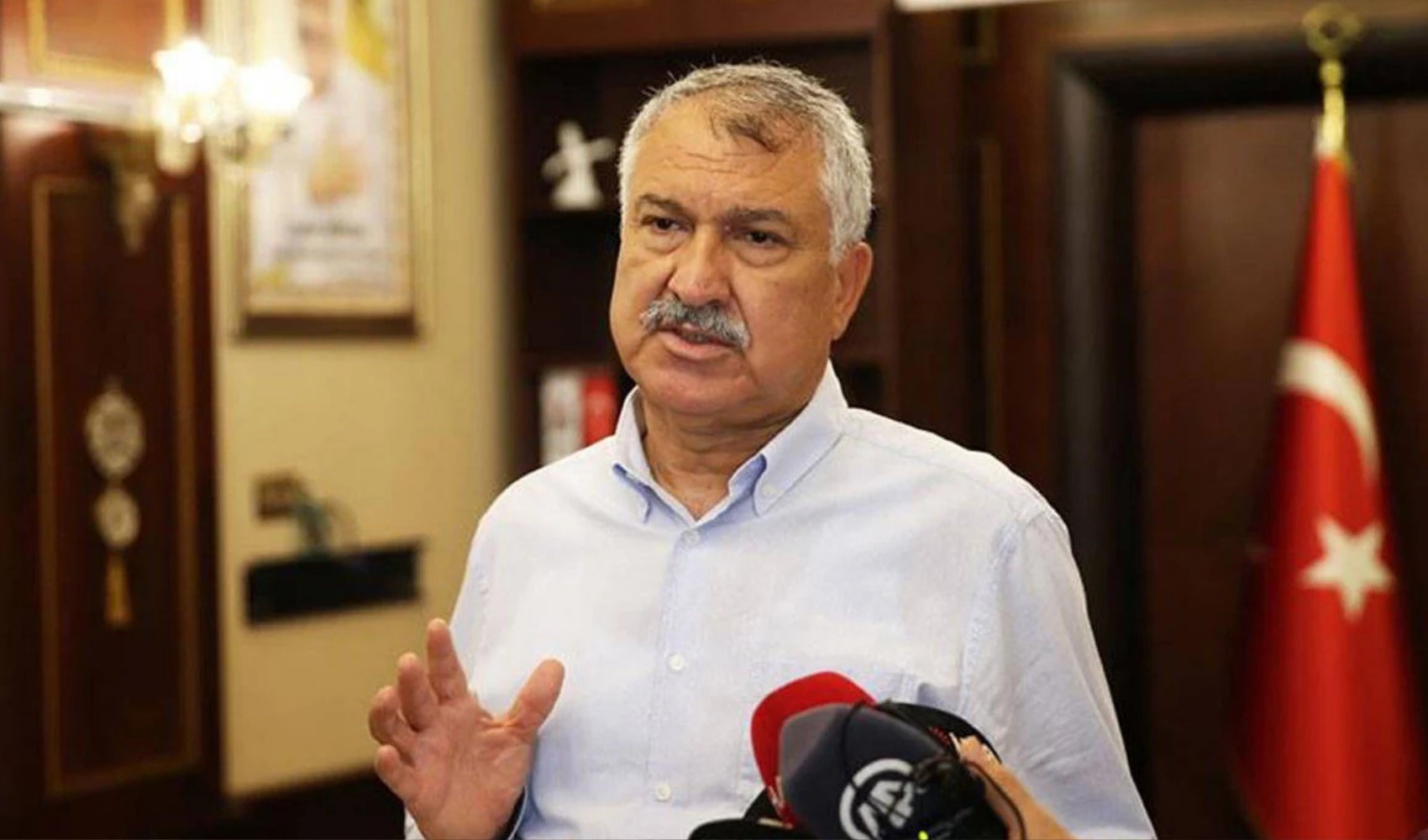 Zeydan Karalar'ın 'mutlak butlan ve ayrılık' kararsızlığı sürüyor: CHP için mücadele ediyorum