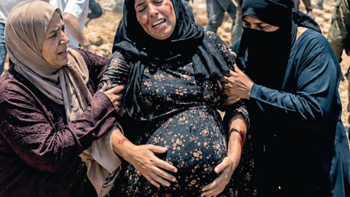 İsraillilerin saldırısına uğrayan hamile kadın bebeğini kaybetti