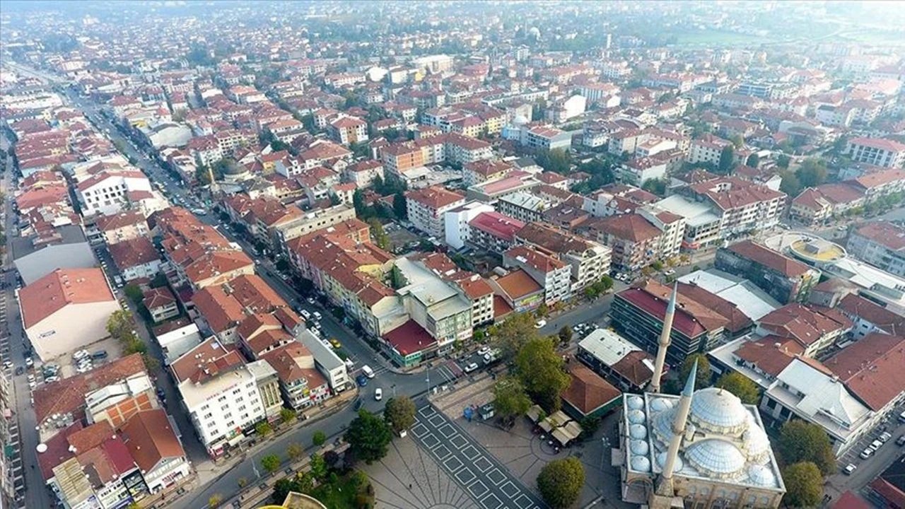 İstanbul'dan ev alamayanların yöneldiği il! Fiyatlar neredeyse yarı yarıya daha uygun