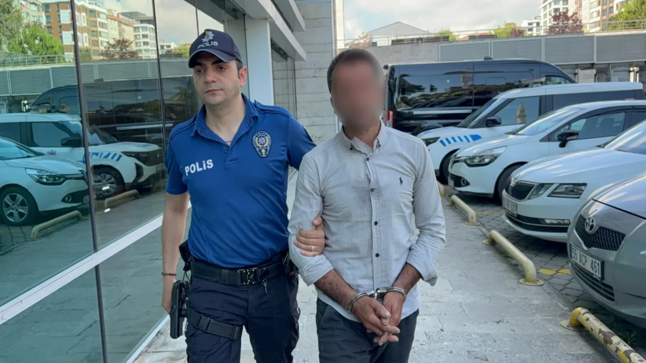 Samsun'da araç tamircisi tartıştığı müşterisinin üzerine kaynar çay döktü