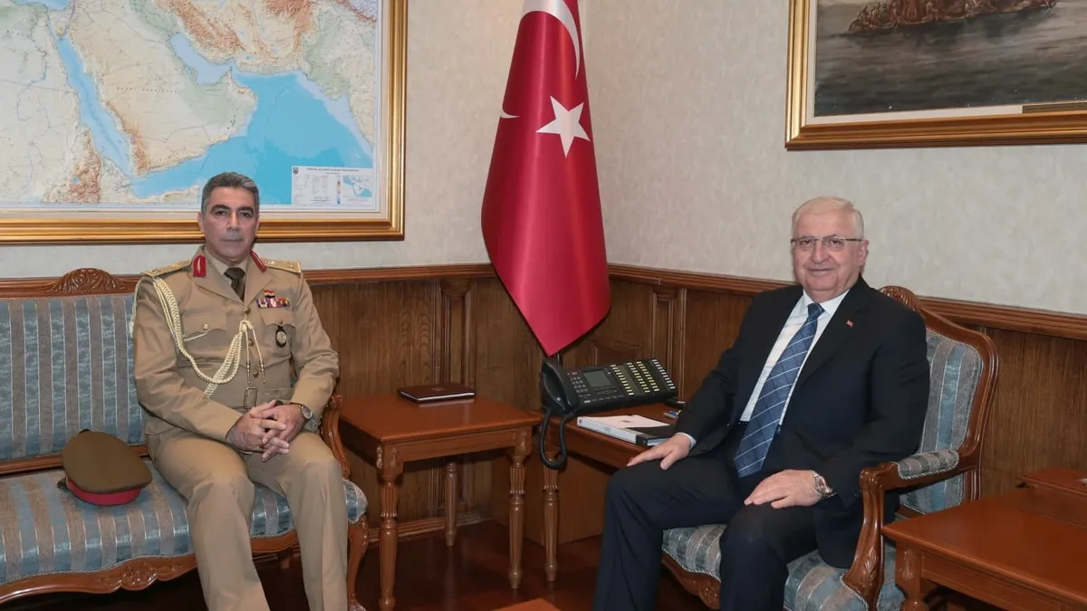 Bakan Güler kritik kabul: Irak'ın Ankara Askeri Ataşesi ile görüştü