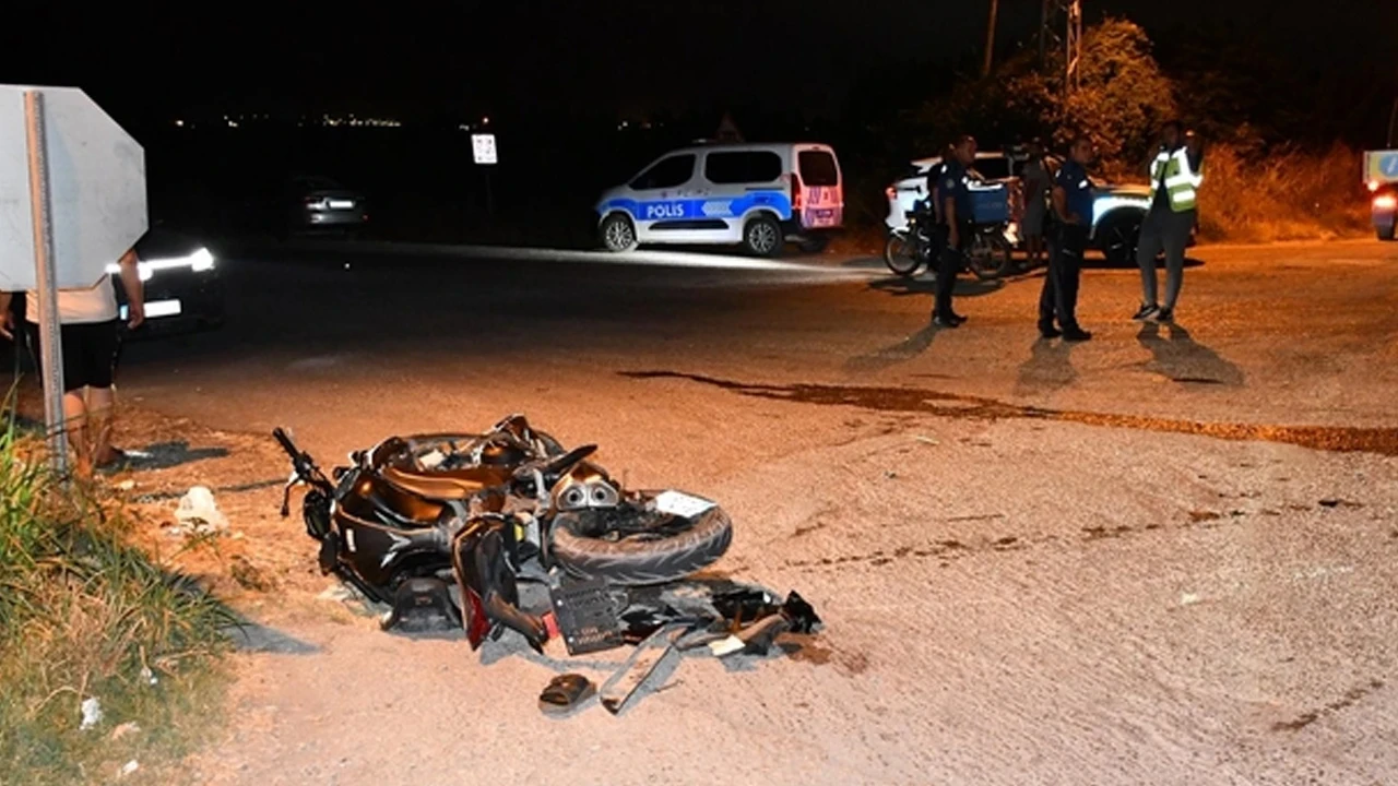 Hatay’da otomobille motosiklet çarpıştı: 4 yaralı