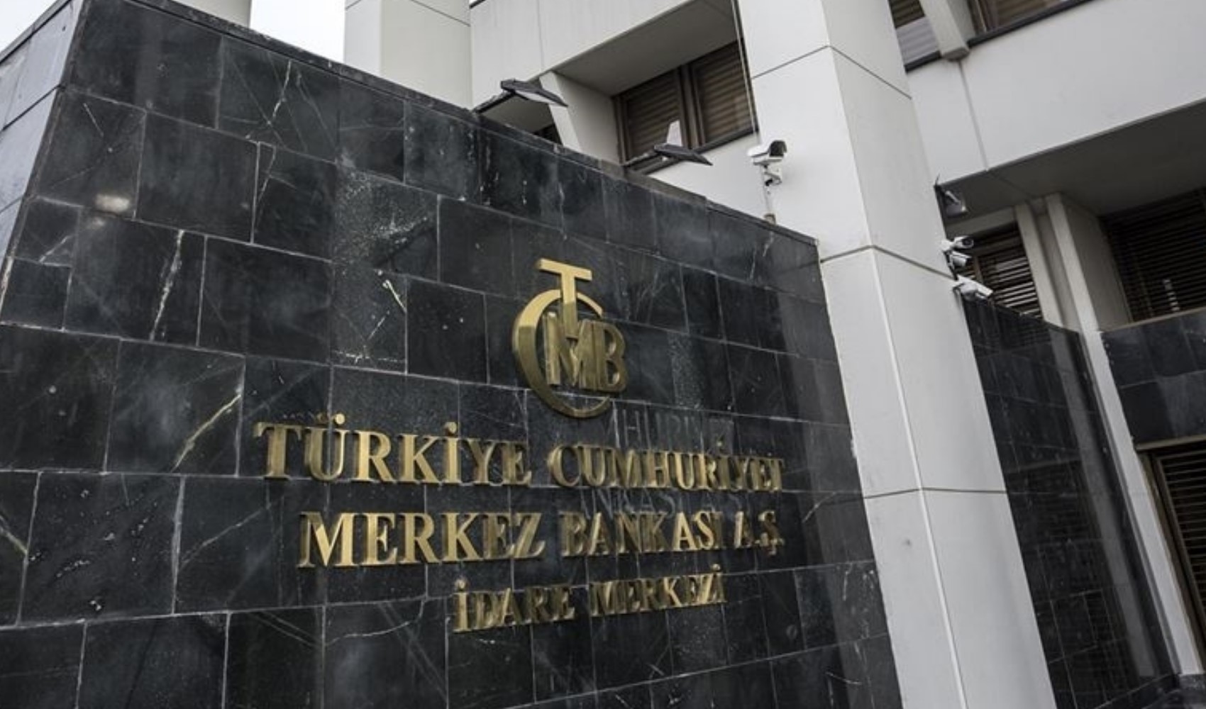 Merkez Bankası faiz kararını açıklıyor: Ekonomistlerin beklentisi faizin yüzde 37’de sabit kalması