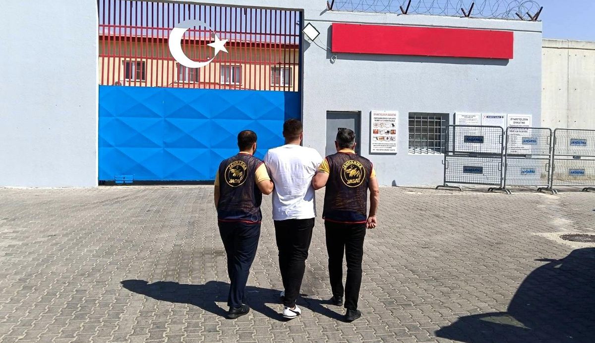 11 yıl kesinleşmiş hapis cezasıyla aranan şahıs yakalandı