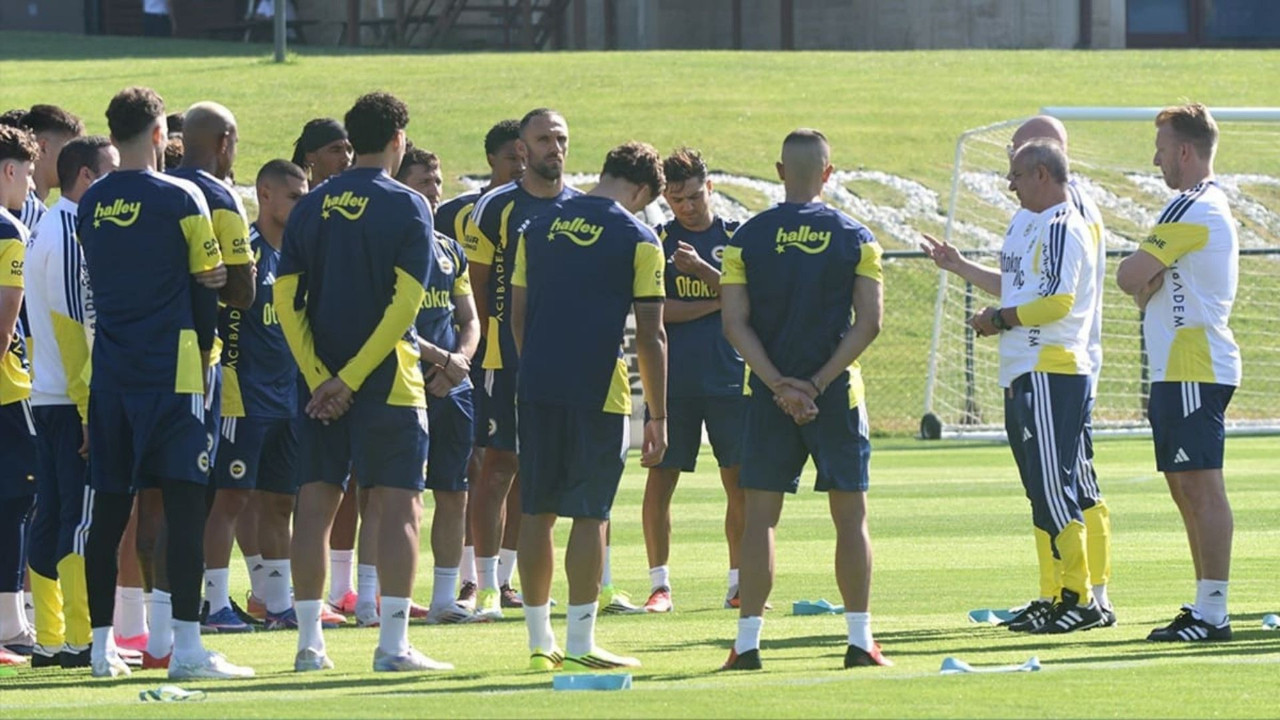 Fenerbahçe’nin Avusturya kamp kadrosu belli oldu
