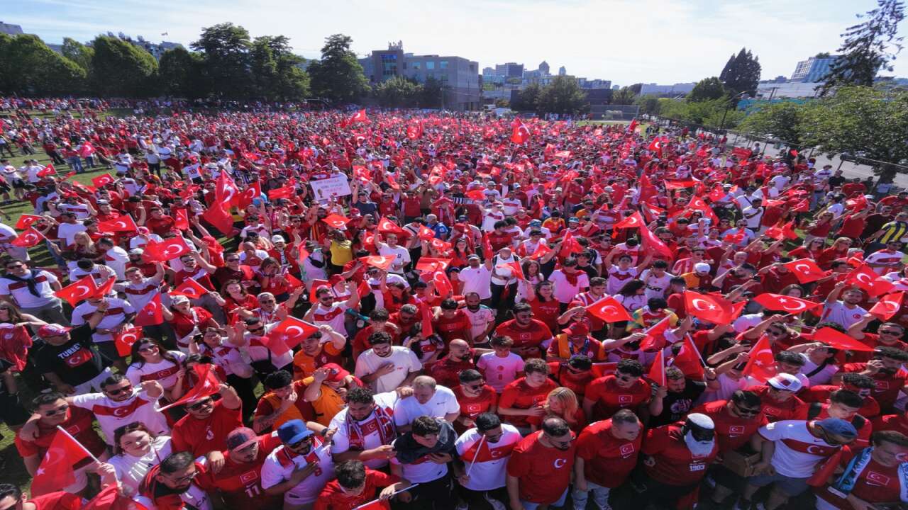A Milli Futbol Takımı, Avustralya maçı için BC Place Stadı'na hareket etti