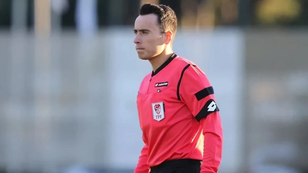 Taraftarlar öfkeli: Ünlü Süper Lig hakemini CİMER'e şikayet edildi