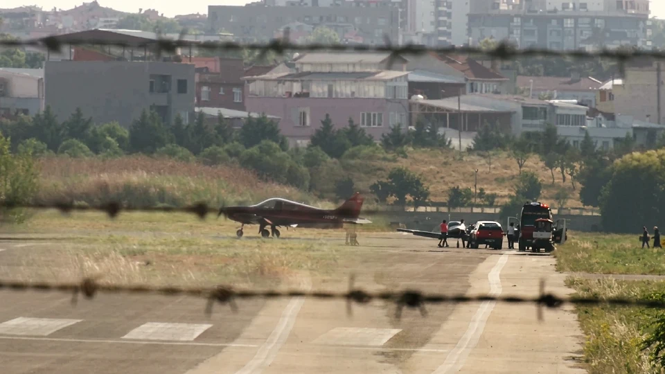 Bursa'da korku dolu anlar! İniş takımları açılmadı sanıldı, havalimanında alarm verildi