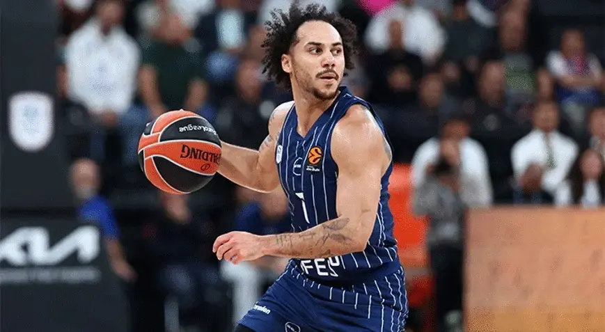 Shane Larkin Fenerbahçe ile anlaşmaya çok yakın!