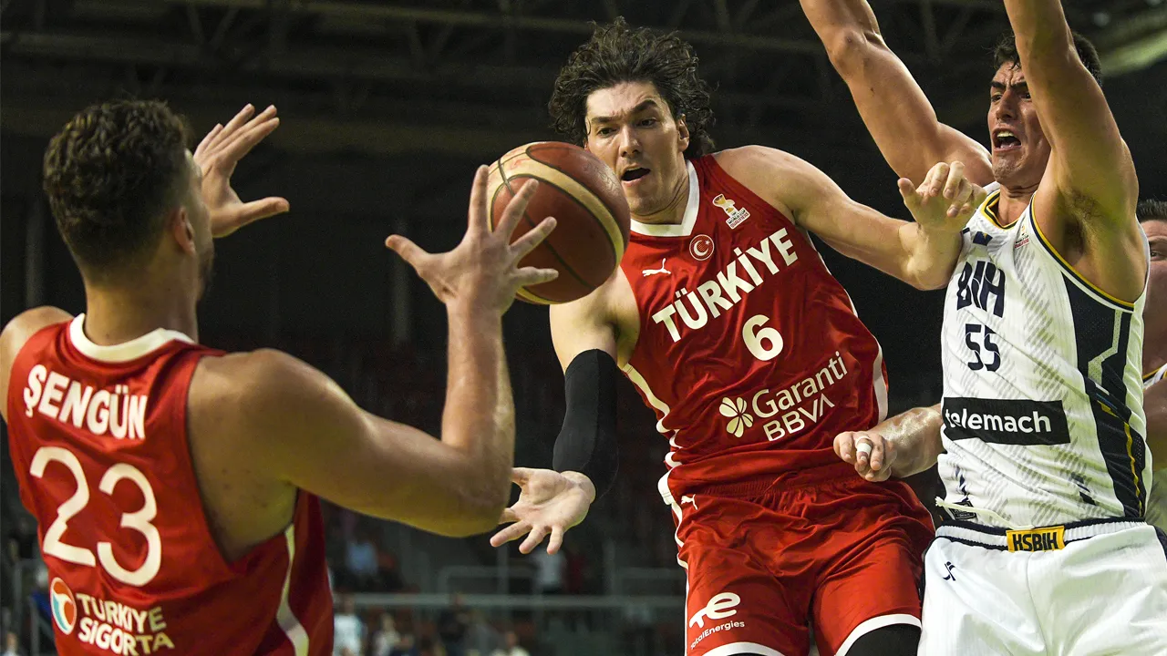 12 Dev Adam'da hedef 6'da 6: Sıradaki rakip İsviçre