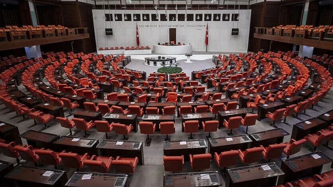 12. Yargı Paketi Meclis'ten geçti mi, kabul edildi mi? Son durum nedir?
