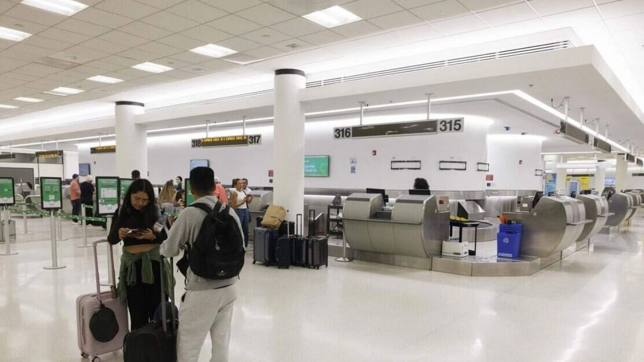 ABD Dünya Kupası'nda görevli hakemi ülkeye almadı: Miami'den İstanbul'a geri gönderdi