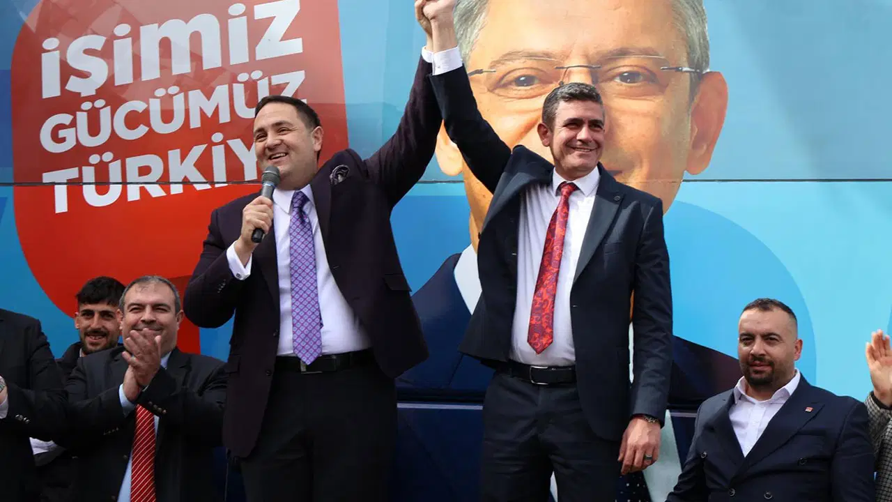 CHP'li Umut Akdoğan'dan AKP'ye geçen Haymana Belediye Başkanı Levent Koç'a sert tepki