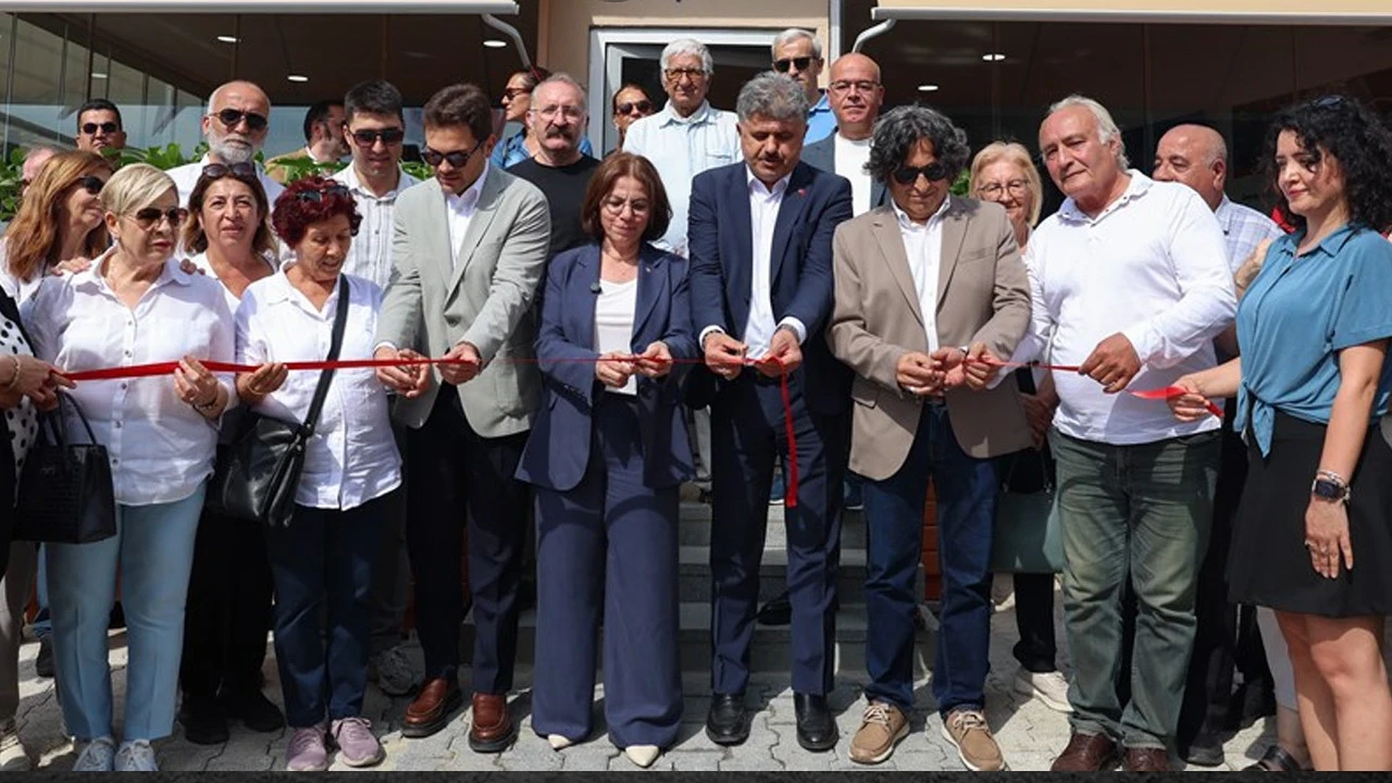 Emekliler için yeni buluşma noktası: Maltepe hizmete açıldı