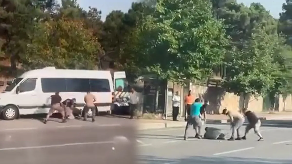 Kocaeli’de korku dolu anlar! Trafikte çıkan tartışma sopalı kavgaya dönüştü: 4 şüpheli gözaltında!