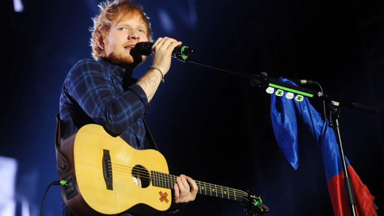 Ed Sheeran müziğe ara veriyor