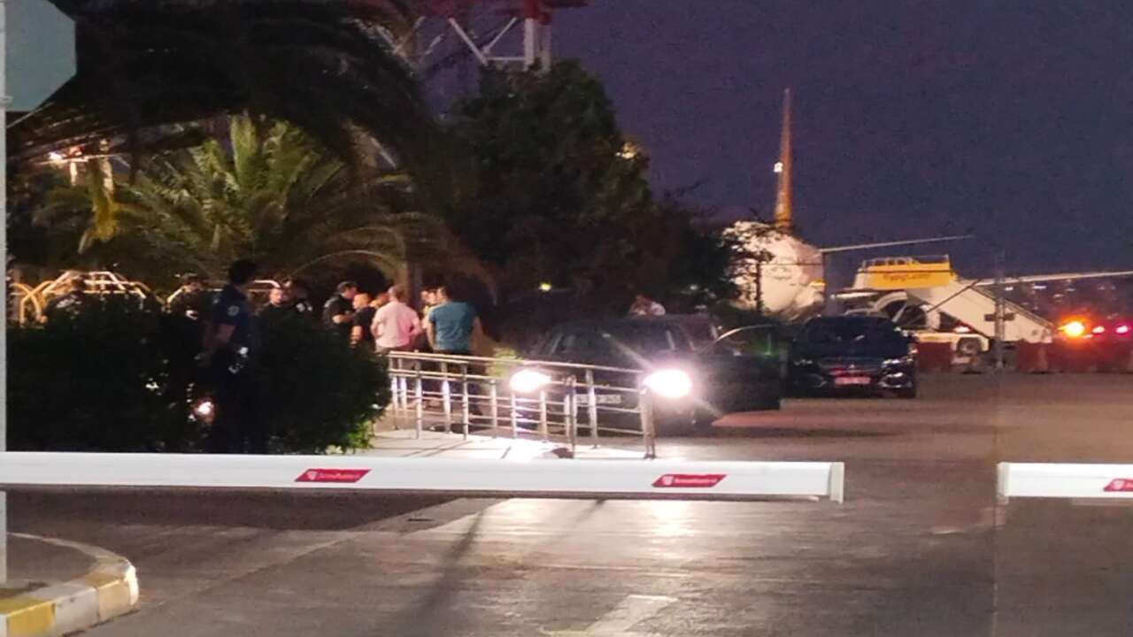 Fenerbahçe'nin yeni transferi Vedat Muriqi İstanbul'a geldi