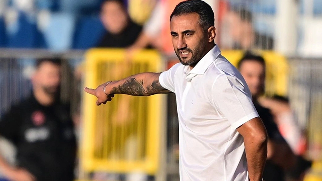 Fenerbahçe'ye gitmesi bekleniyordu: TFF 1. Lig ekibine hoca olmaya hazırlanıyor