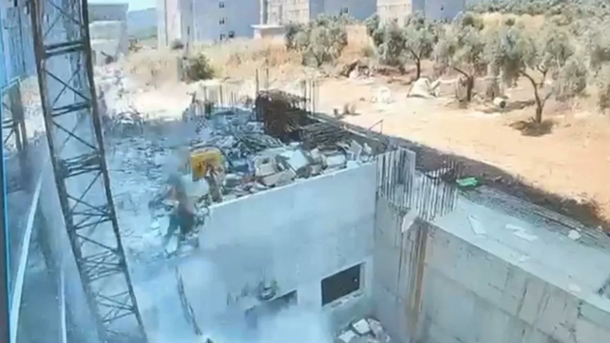 Aydın'da feci kaza: İskelede çalışan işçi 30 metre yüksekten düştü!